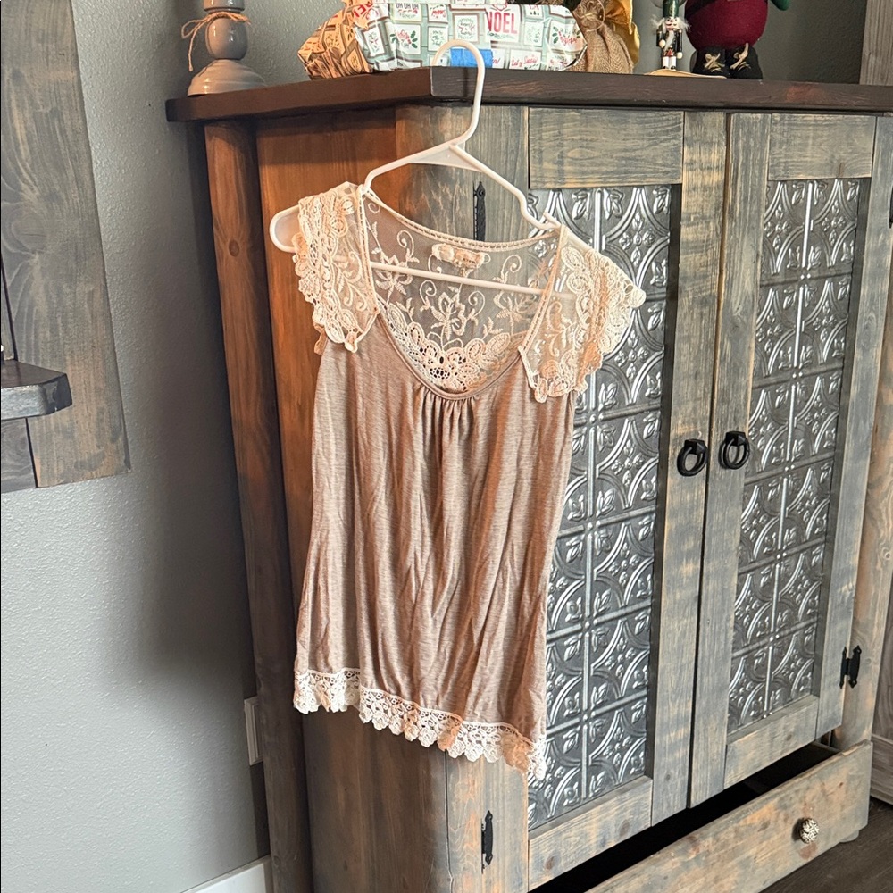 Lace Trimmed Sleeveless Top